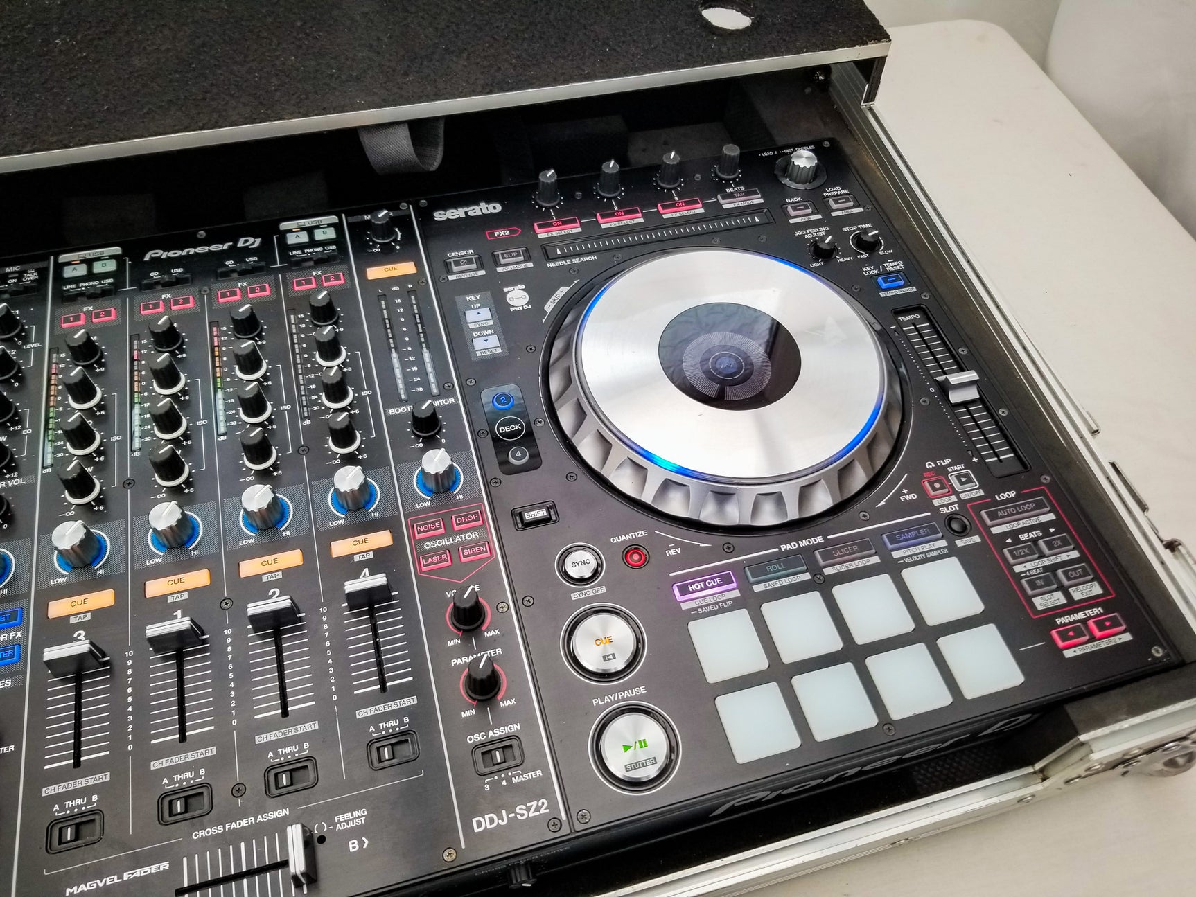 Pioneer DDJ-SZ2 dj controller