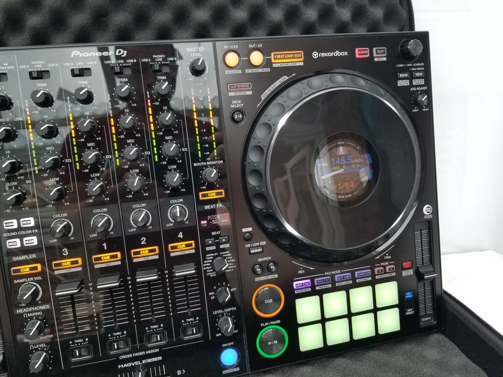 Pioneer DDJ-1000 DJ controller