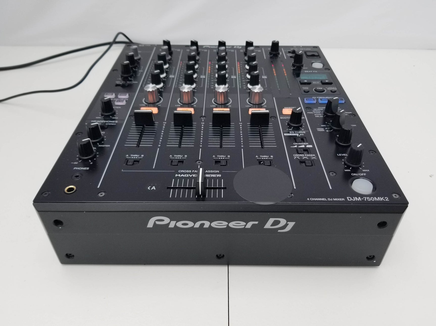 DJM-750MK2 dj controller