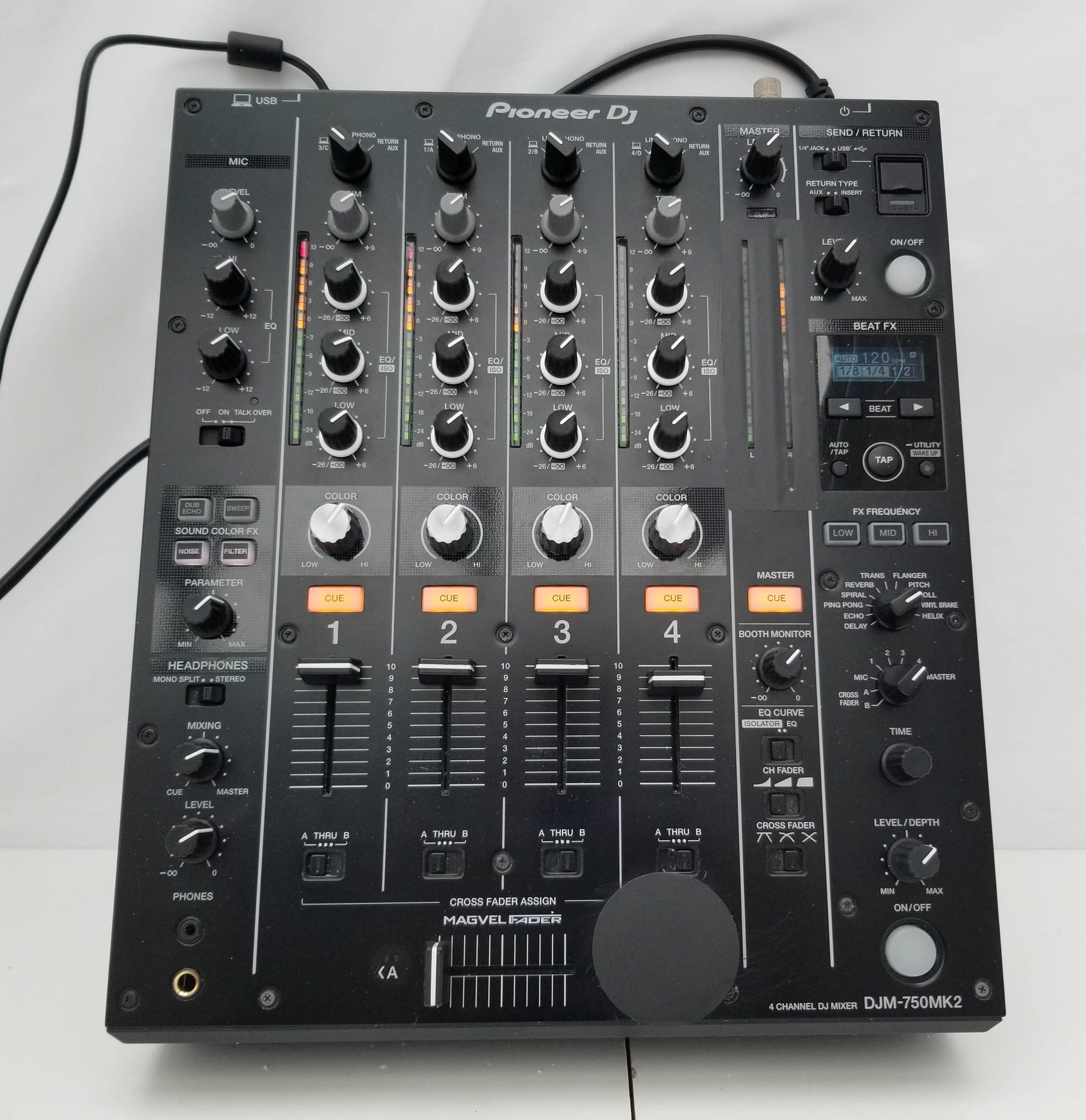 DJ DJM-750MK2 Pioneer DJ DJM-750MK2 controller