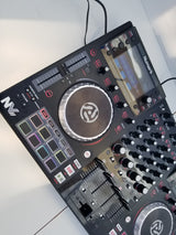 Numark NV 2 Intelligent 4-Deck DJ Controller 