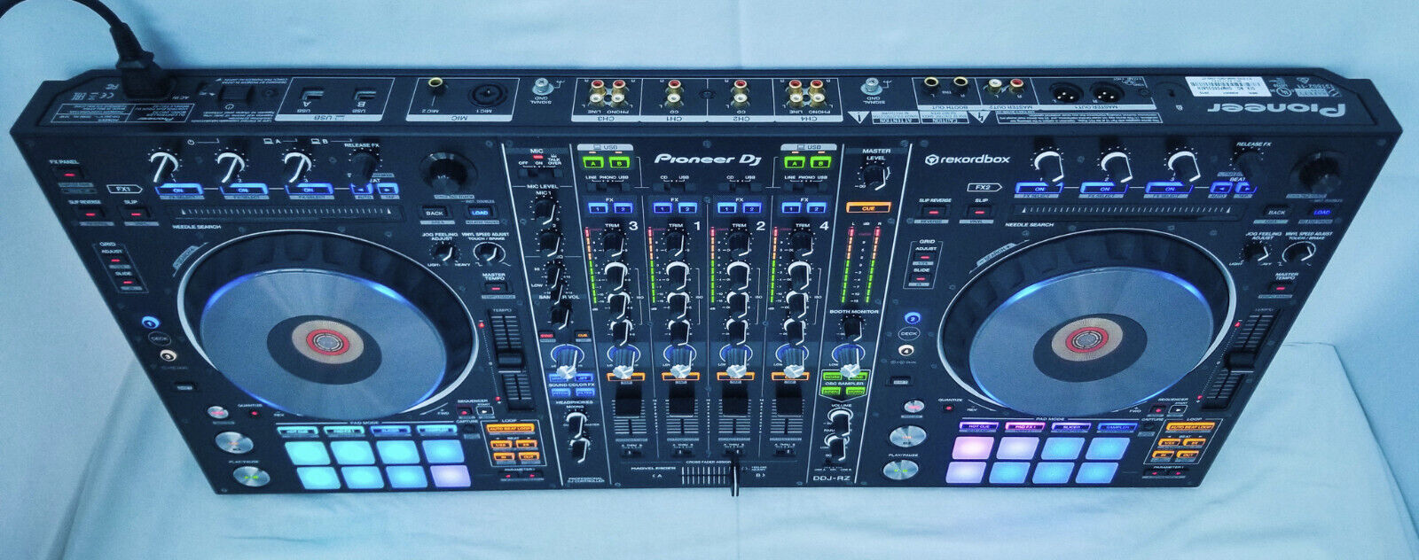 Dj equipment