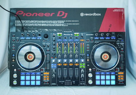 Pioneer DDJ-RZ controller