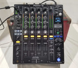 DJM 900 NXS2 dj controller